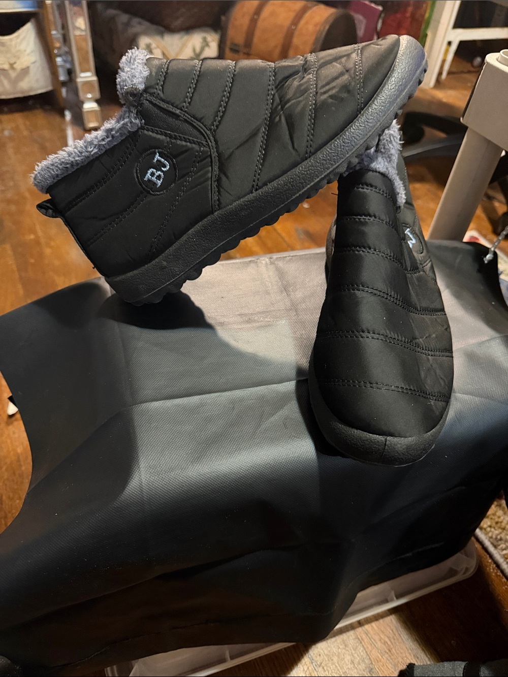 Quilted Slip-On Men’s Indoor/Outdoor Slippers - Black